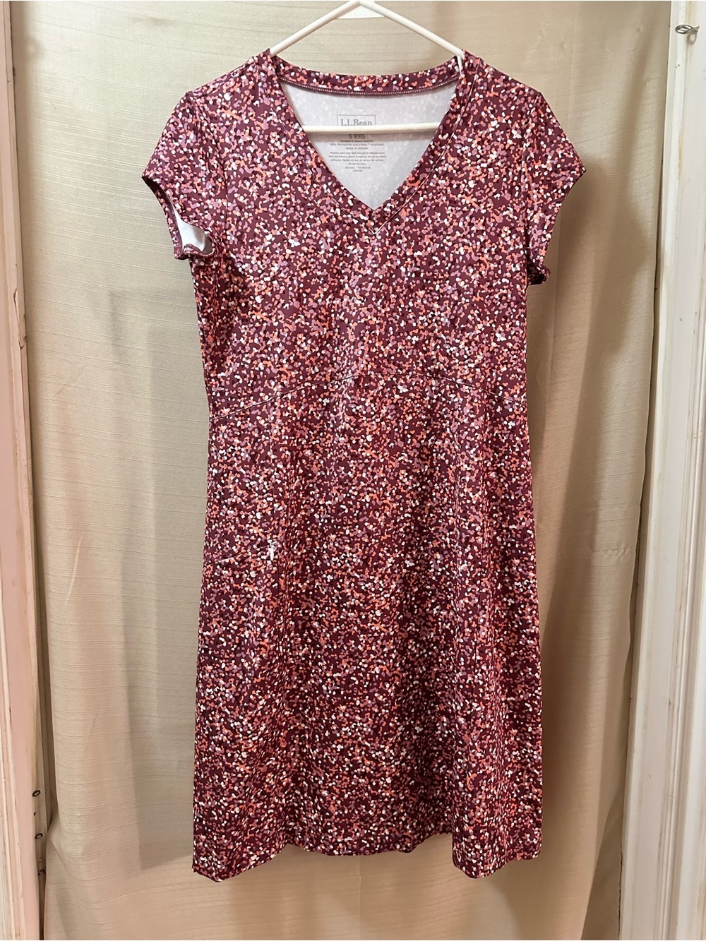 L.L Bean Women’s V-Neck Pocket Dress Burgundy Confetti Print Size S Regular